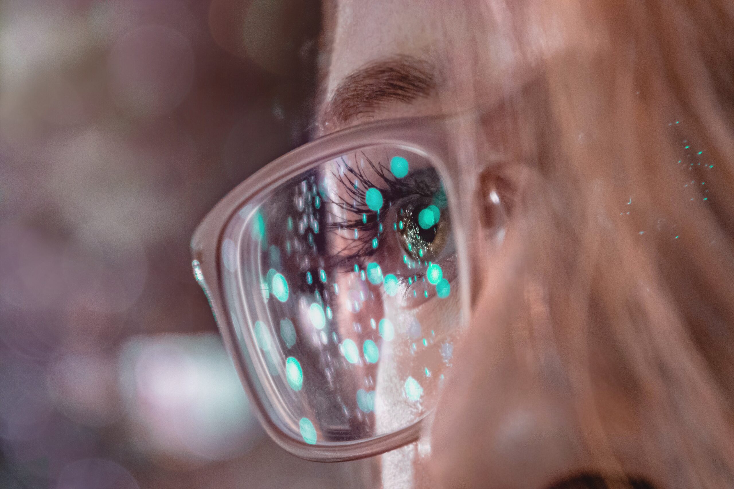 Protezione Vista Natale: come evitare occhi stanchi durante le feste | GT Ottica Modena